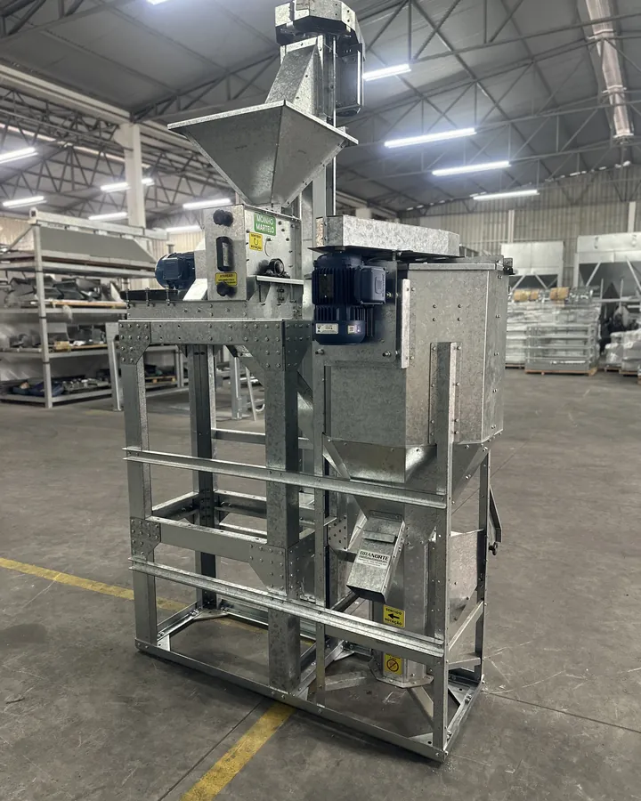 Mini Fábrica de Ração — foto 3