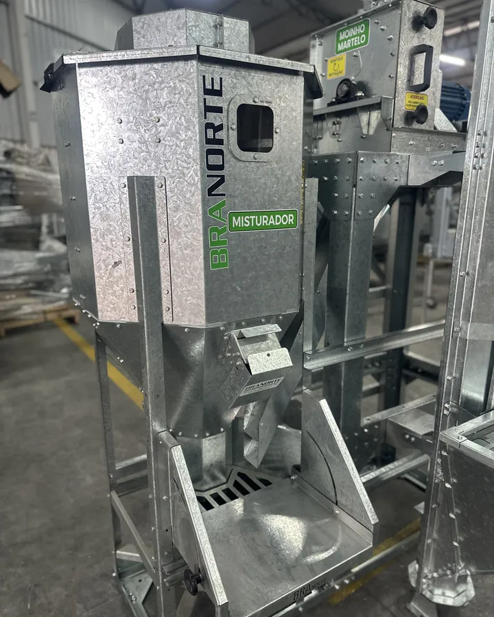 Mini Fábrica de Ração — foto 4